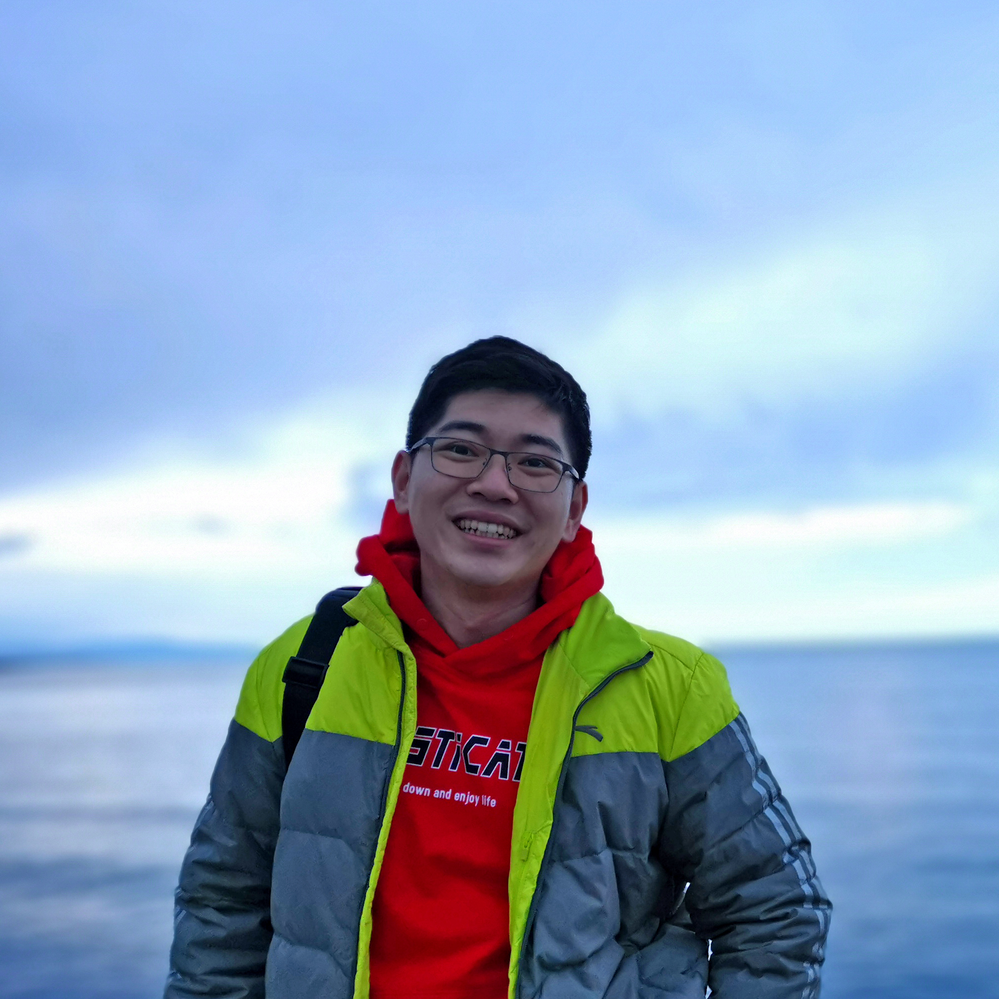 Huajian Huang